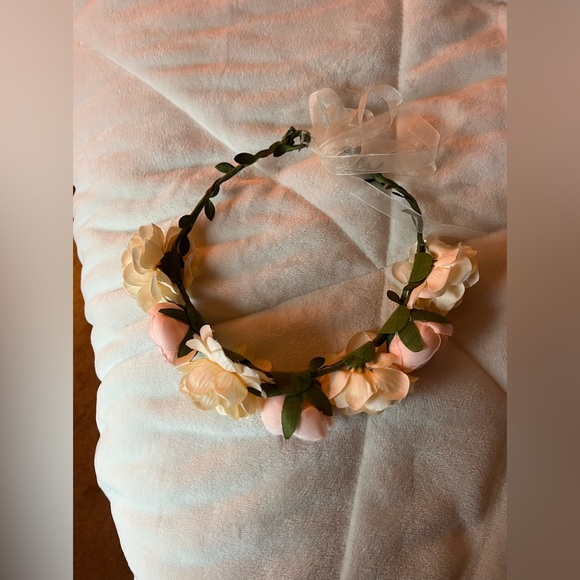 Flower headband - Picture 3 of 4